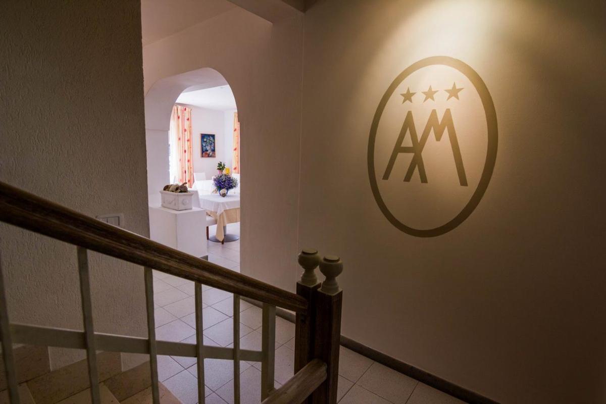 Hotel Mirella 卡斯蒂里昂纳·德拉佩 外观 照片
